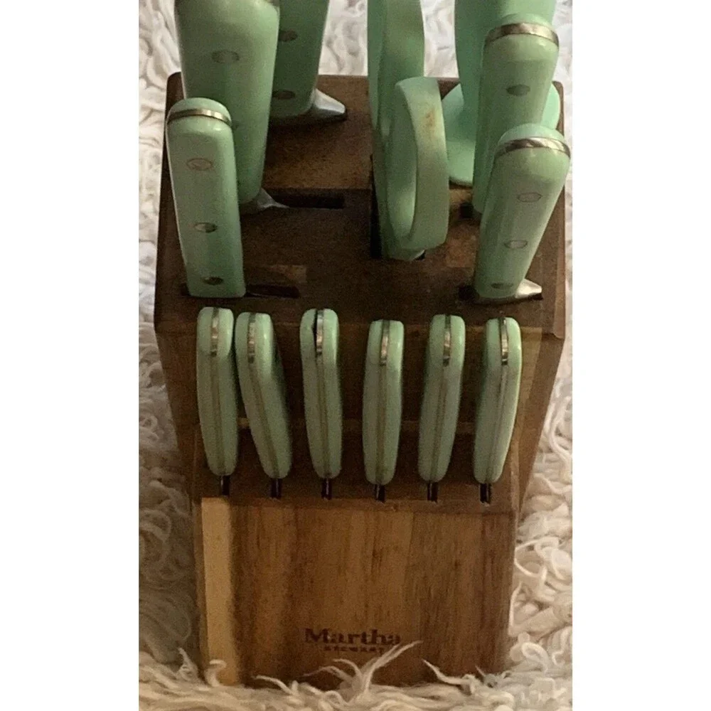 14 Pc  Stainless Steel Cutlery  Knife Block Set MARTHA STEWART + 4 Bonus Knives